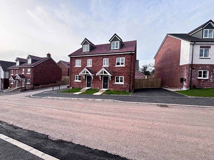 3 Bedroom Semi-Detached House To Rent In Goodmores Drive, Exmouth, EX8