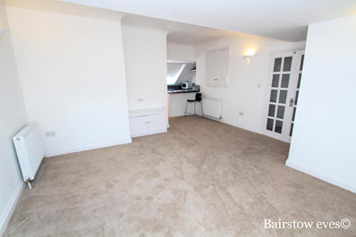 1 Bedroom Flat To Rent In Waddon Road, Croydon, CR0
