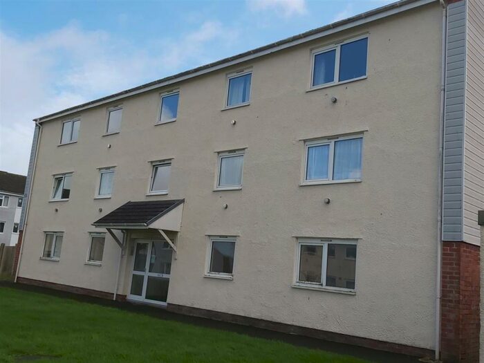 2 Bedroom Flat For Sale In Harrier Road, Haverfordwest, SA61