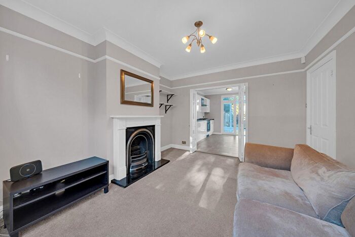 4 Bedroom Terraced House To Rent In Manship Road, Mitcham, CR4
