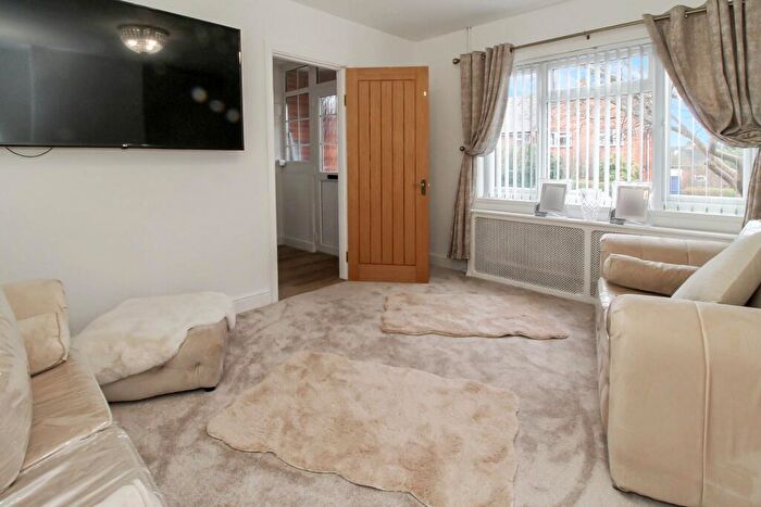 3 Bedroom End Of Terrace House For Sale In Wickham, Hampshire, PO17