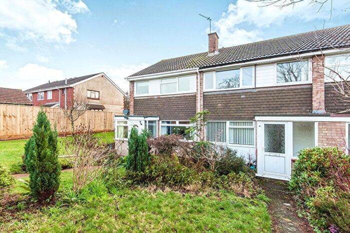 3 Bedroom Terraced House For Sale In Spinney Close, Exeter, Devon, EX2