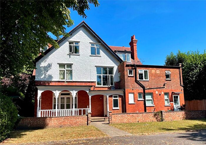 1 Bedroom Flat To Rent In Bath Road, Maidenhead, Berkshire, SL6