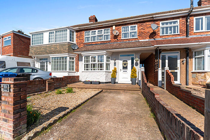 3 Bedroom Terraced House For Sale In Penshurst Road, Cleethorpes, DN35