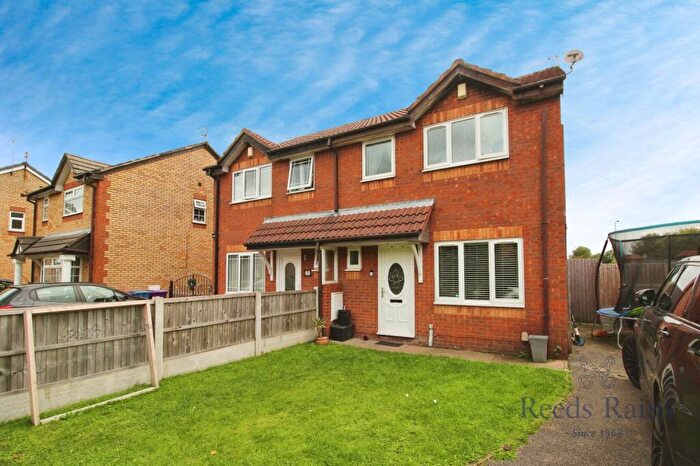 3 Bedroom Semi-Detached House For Sale In Etal Close, Liverpool, Merseyside, L11