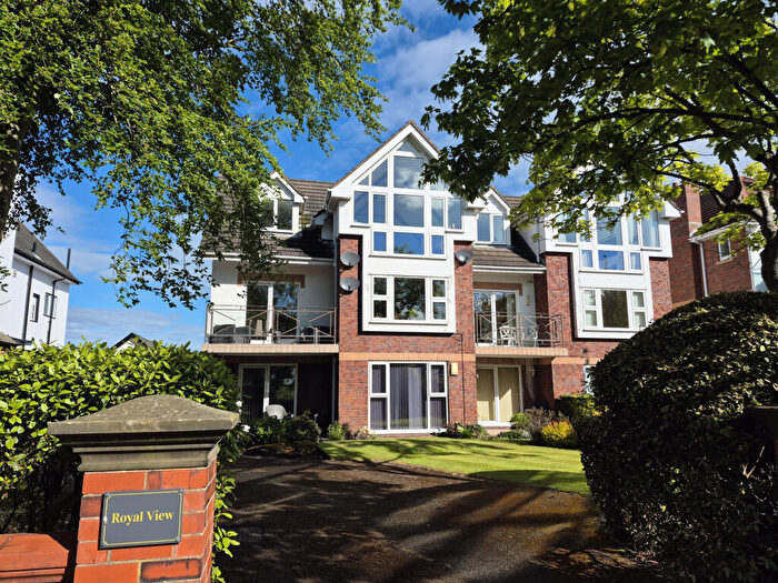 2 Bedroom Apartment For Sale In Links Gate, Lytham St. Annes, Lancashire, FY8