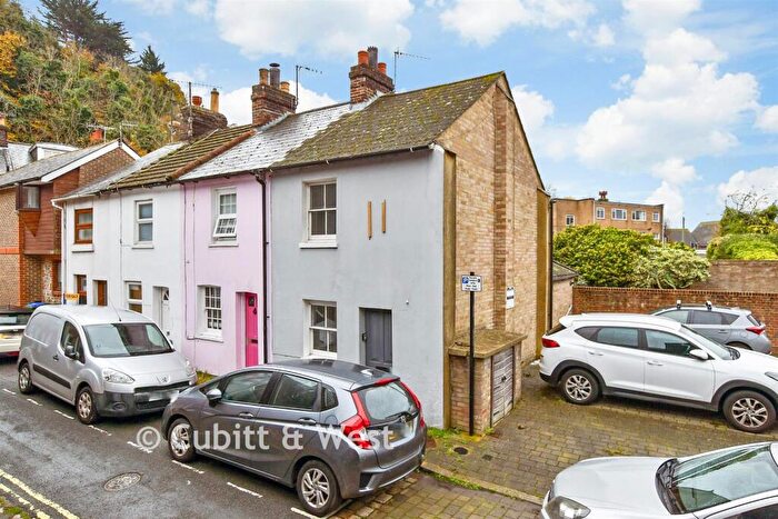 2 Bedroom End Of Terrace House For Sale In Thomas Street, Lewes, East Sussex, BN7