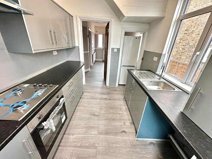 4 Bedroom Semi-Detached House To Rent In Dellfield Crescent, Cowley, Uxbridge, UB8