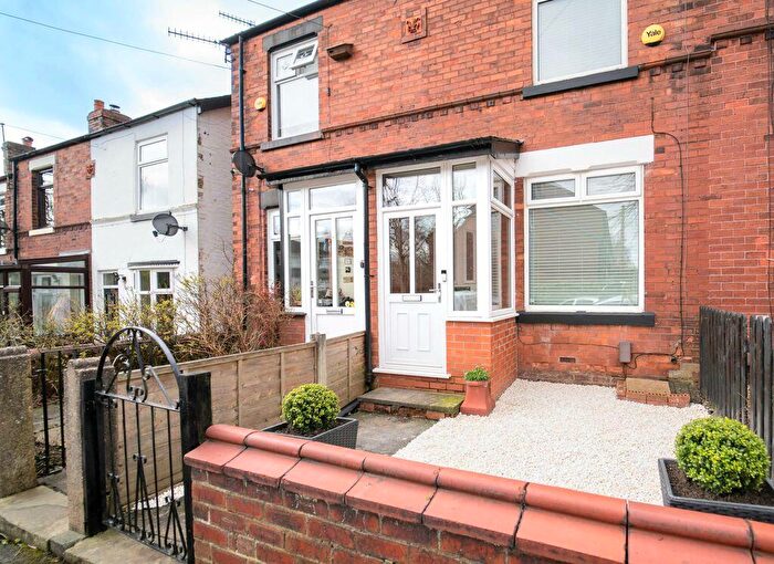 2 Bedroom Terraced House For Sale In Lyme Grove, Romiley, SK6