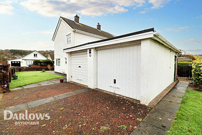 3 Bedroom Semi-Detached House For Sale In Gantref Way, Ebbw Vale, NP23