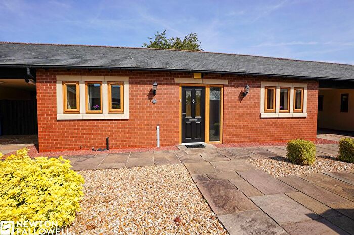 2 Bedroom Detached Bungalow For Sale In Hospital Road, Retford, DN22