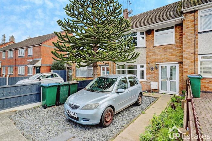 3 Bedroom Terraced House For Sale In Yewdale Crescent, Coventry, CV2