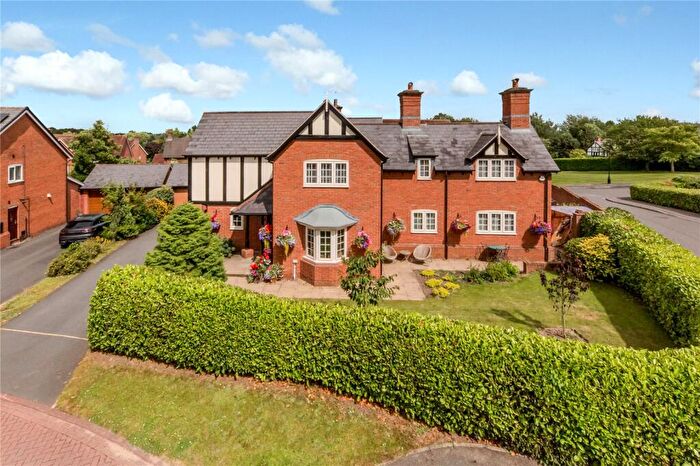5 Bedroom Detached House For Sale In Chiltern Close, Weston, Crewe, Cheshire, CW2