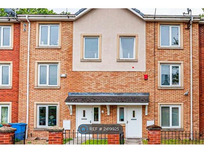 4 Bedroom Terraced House To Rent In Sadler Court, Manchester, M15