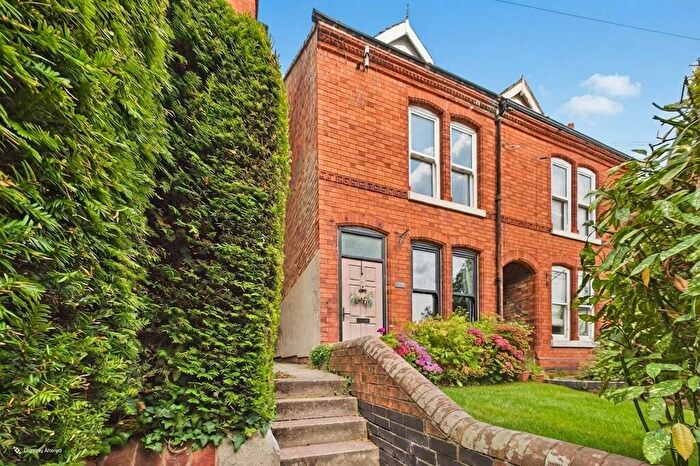 3 Bedroom Semi-Detached House For Sale In Loughborough Road, Hathern, LE12
