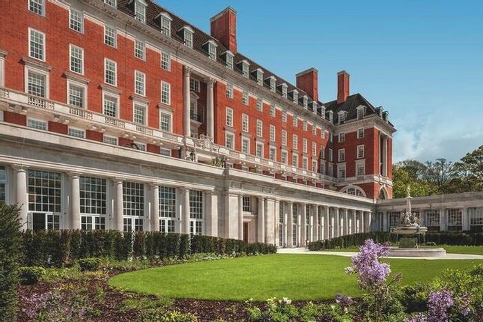 1 Bedroom Flat To Rent In Star &amp; Garter House, Richmond Hill, Richmond TW10