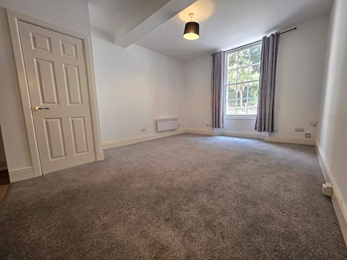 1 Bedroom Flat To Rent In Ainsley House, Torwood Street, Torquay, TQ1