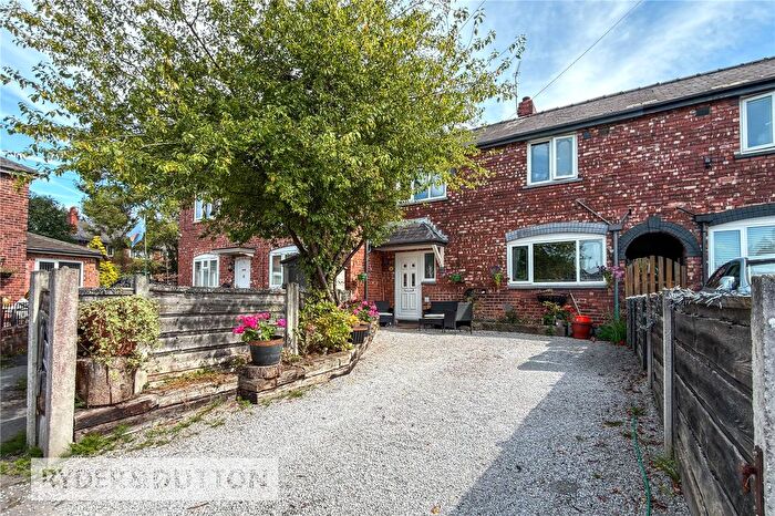 3 Bedroom Terraced House For Sale In Kennington Avenue, Newton Heath, Manchester, M40