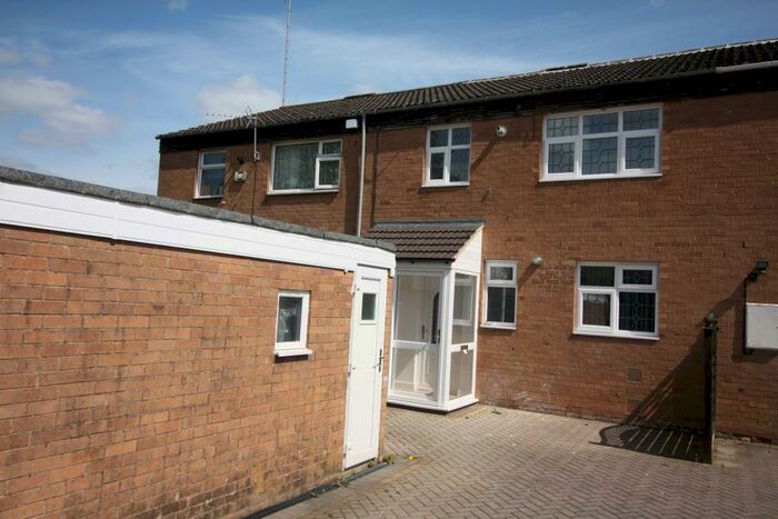 5 Bedroom House To Rent In Langwood Close, Canley, CV4