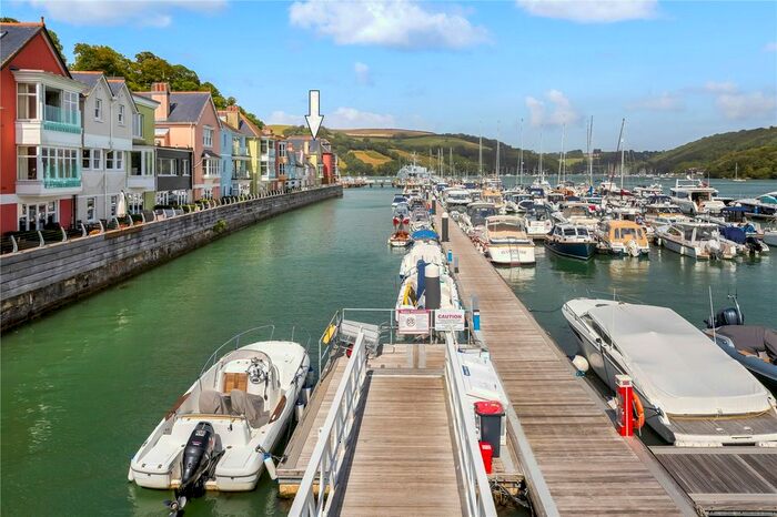 2 Bedroom Flat For Sale In Sandquay Road, Dartmouth, Devon, TQ6