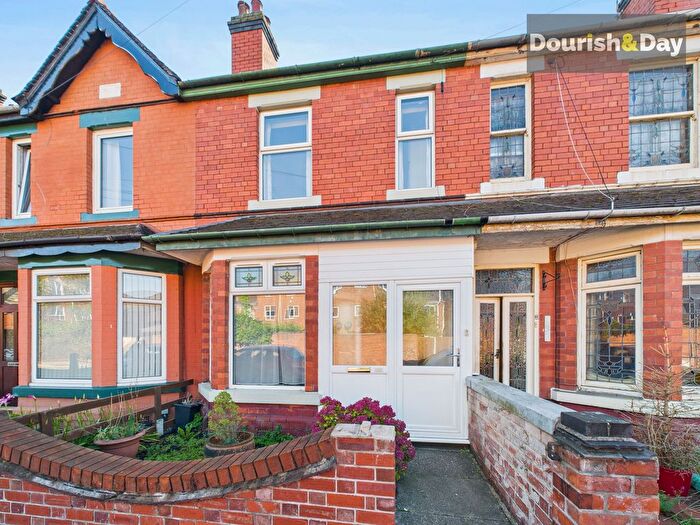 3 Bedroom Terraced House For Sale In Oxford Gardens, Stafford, ST16