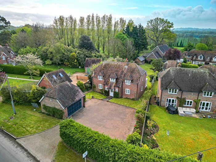 5 Bedroom Detached House For Sale In Hurst Lane, Owslebury, SO21