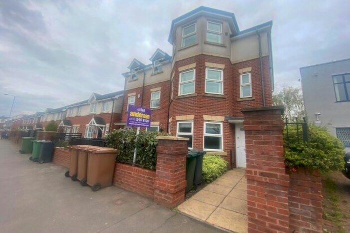 4 Bedroom Property To Rent In Walsall Road, Walsall, WS9