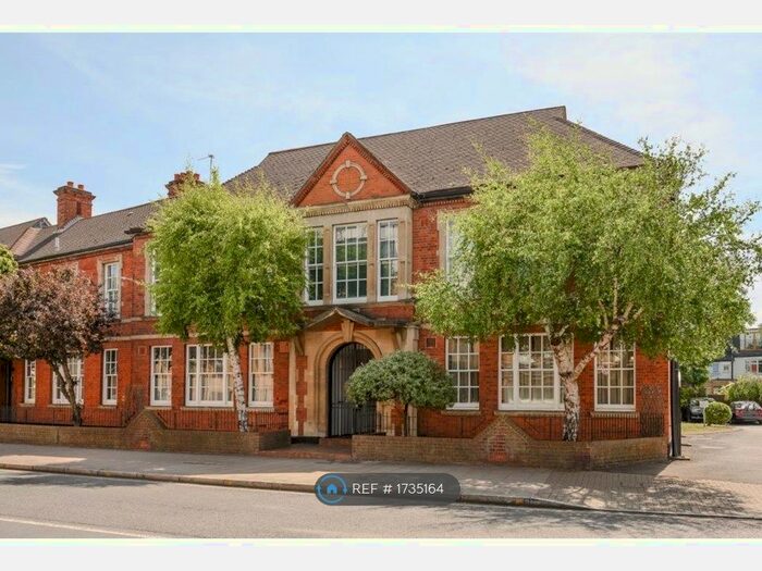 1 Bedroom Flat To Rent In Horatio Place, London, SW19