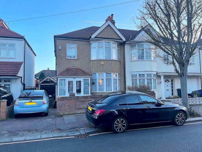 3 Bedroom Property To Rent In Church Road, Ilford, IG2