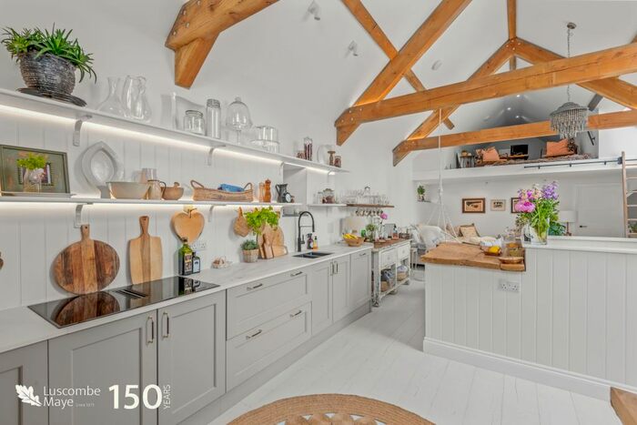 4 Bedroom Barn Conversion For Sale In East Allington, Totnes, TQ9