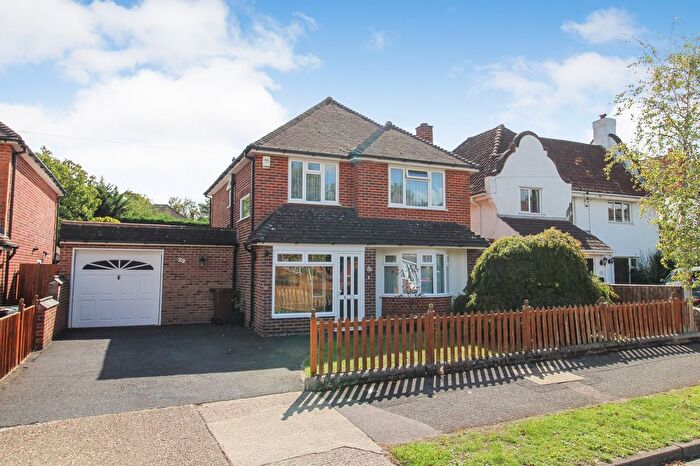 3 Bedroom Detached House For Sale In Abinger Avenue, Cheam, Sutton, Surrey., SM2
