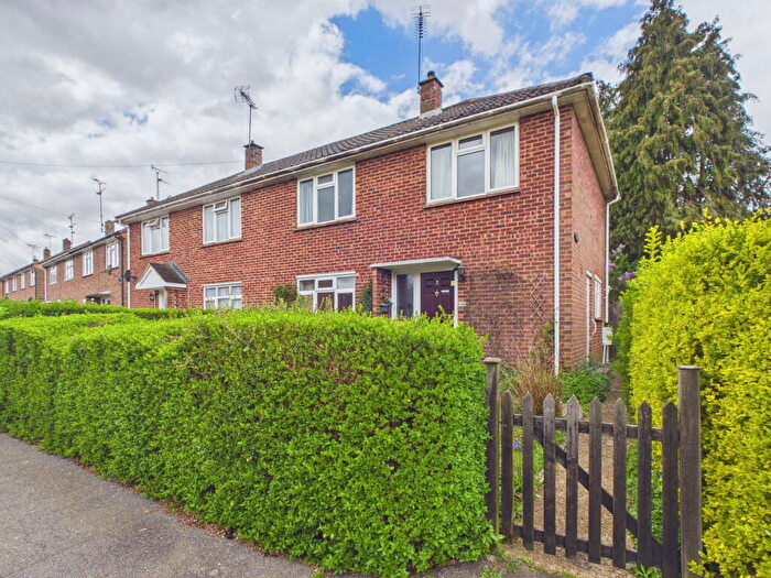 3 Bedroom Semi-Detached House For Sale In Longfield Road, Horsham, West Sussex., RH12