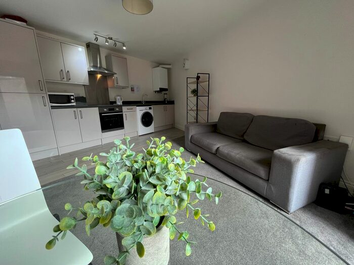 1 Bedroom Terraced House To Rent In Clews Mews, Swansea, SA1