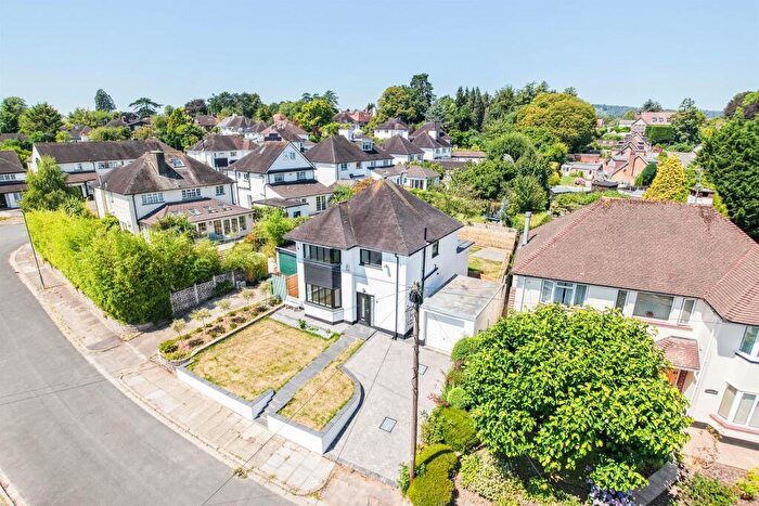 3 Bedroom Detached House For Sale In East Rise, Llanishen, Cardiff, CF14