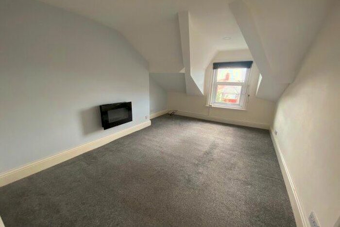 1 Bedroom Flat To Rent In St. Patricks Road North, Lytham St. Annes, FY8