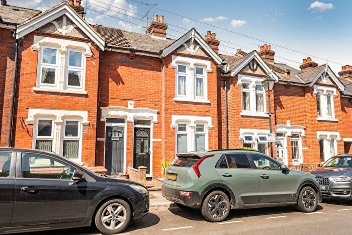 3 Bedroom Terraced House For Sale In Harnham Road, Salisbury, SP2