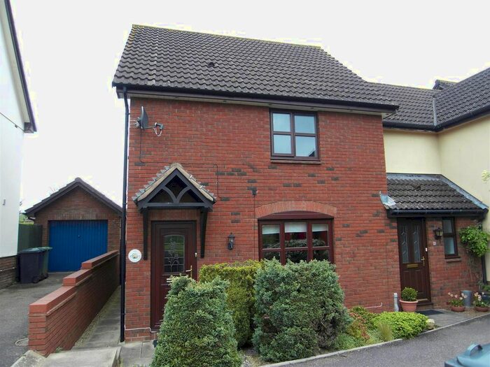3 Bedroom End Of Terrace House To Rent In Hutchings Mead, Monkerton, Exeter EX1