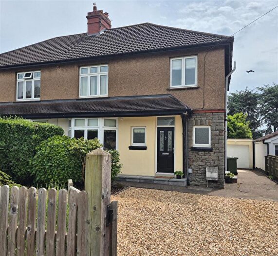4 Bedroom Semi-Detached House For Sale In Church Avenue, Warmley, Bristol, BS30