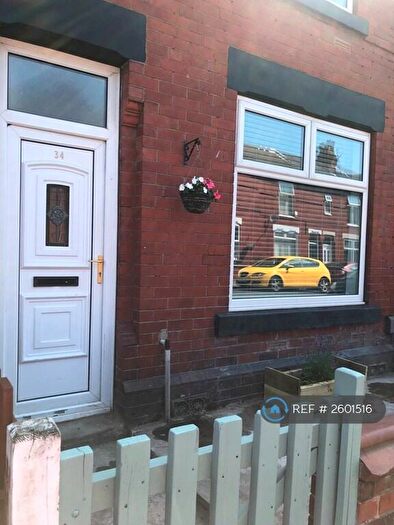 2 Bedroom Terraced House To Rent In Guildford Road, Manchester, M19