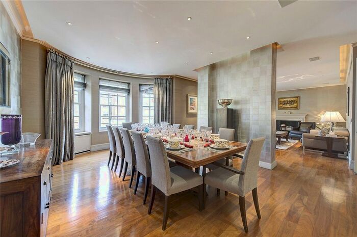 4 Bedroom Flat To Rent In Park Street, London, W1K