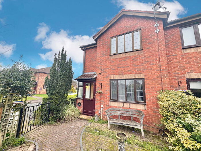 1 Bedroom Semi Detached House For Sale In Willowbank, Tamworth, B78