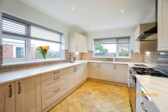 5 Bedroom Detached Bungalow For Sale In Extended Dorma Bungalow - Sutton Lane, Retford, DN22