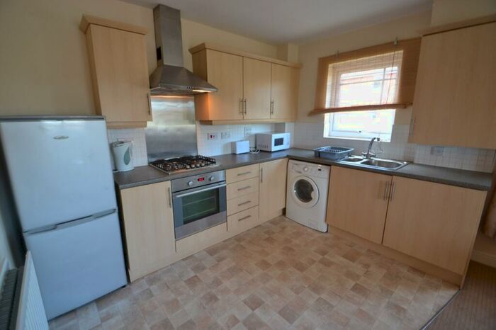 2 Bedroom Apartment To Rent In Drayton Street, Hulme, Manchester, M15