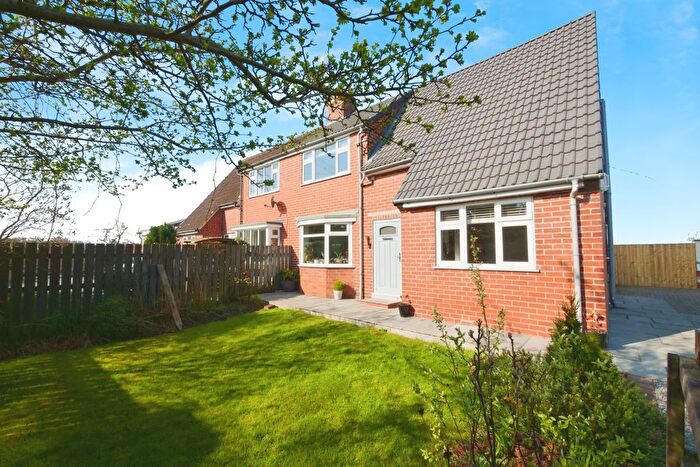 3 Bedroom Semi-Detached House For Sale In Sheriff Hutton Road, York, YO32