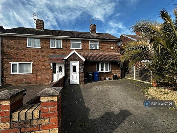 3 Bedroom Semi-Detached House To Rent In Burnham Grove, Doncaster, DN5