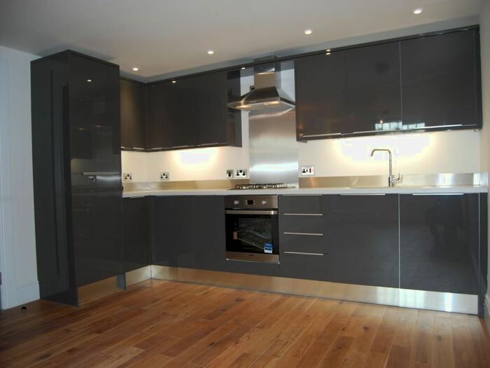 2 Bedroom Flat To Rent In The Barony, Windmill Road, Kirkcaldy, KY1