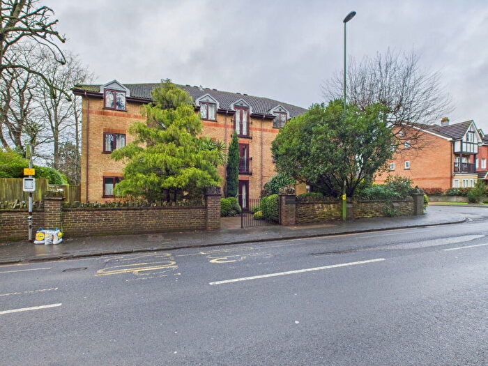 Studio For Sale In Westlands, Kings Road, Horsham, West Sussex., RH13