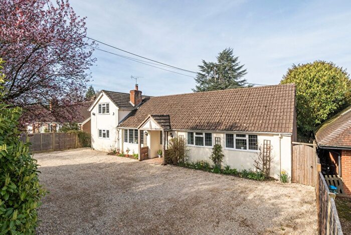 5 Bedroom Detached House For Sale In Goring Road, Goring Heath, Reading, Oxfordshire, RG8