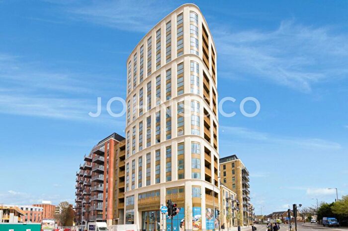 3 Bedroom Apartment For Sale In Tryon House, Brook Street, KT1