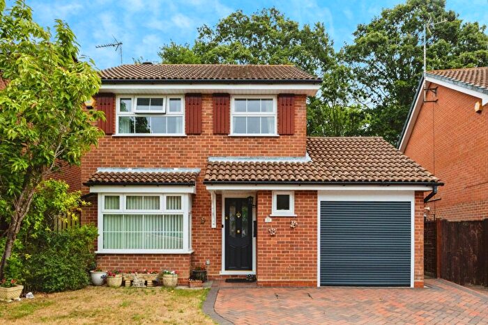 3 Bedroom Detached House For Sale In Sapphire Ridge, Waterlooville, Hampshire, PO7